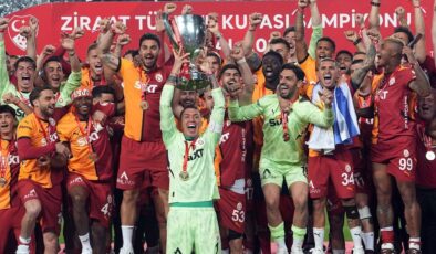 Victor Osimhen tarihe geçti! Galatasaray 19. kez şampiyon